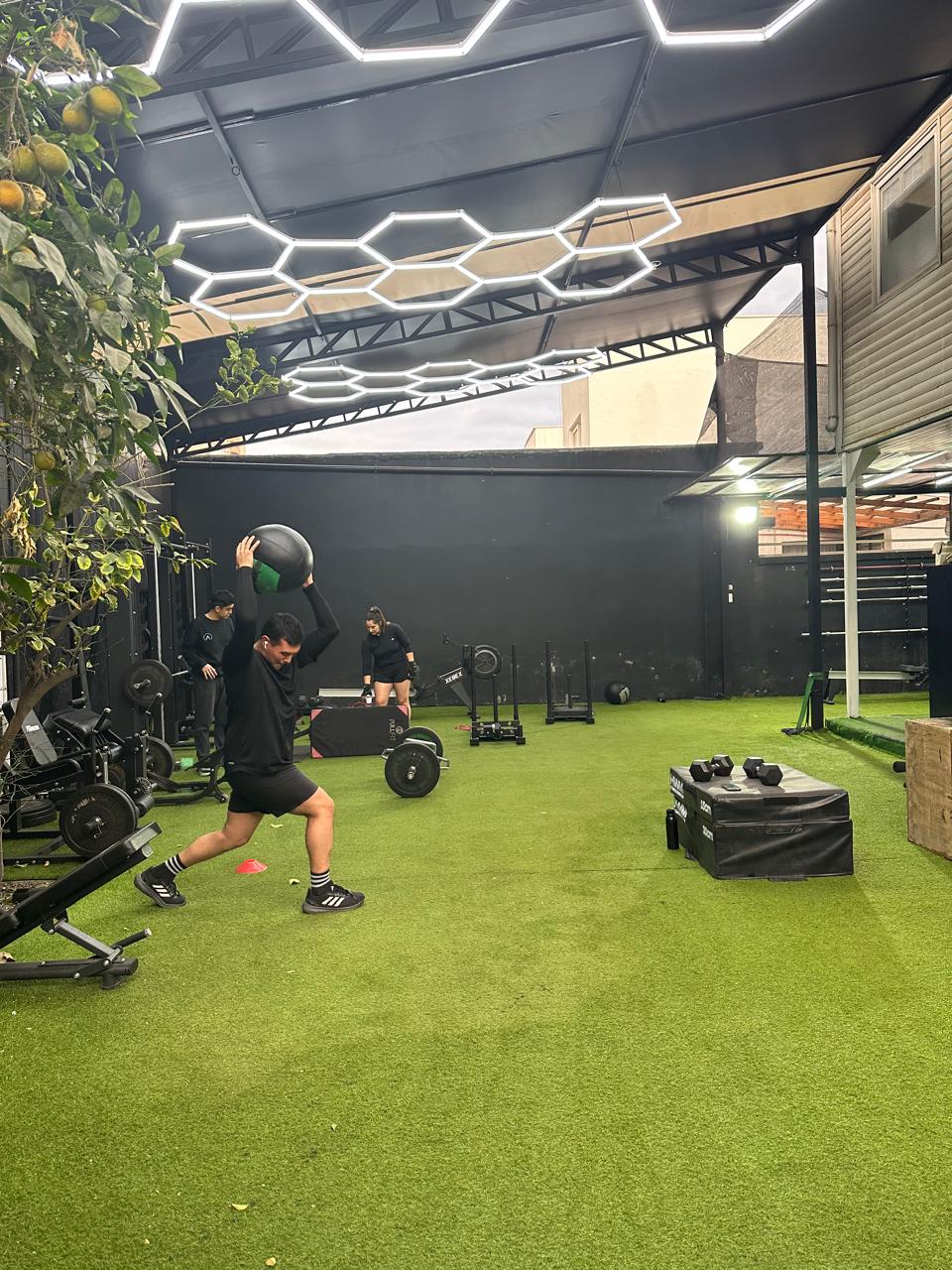 Espacio clínico de Across Move