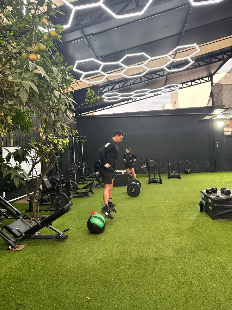 Zona de rehabilitación de Across Move